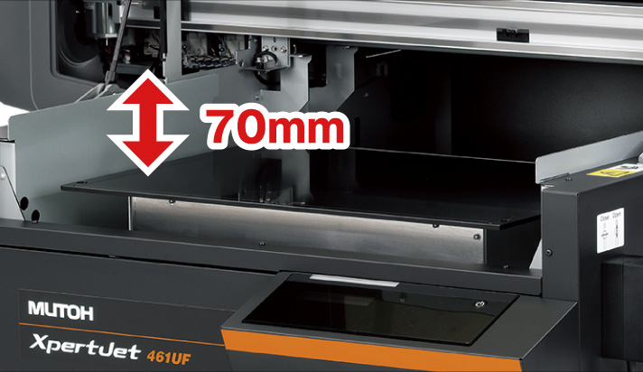 Easy fine adjustment of table height